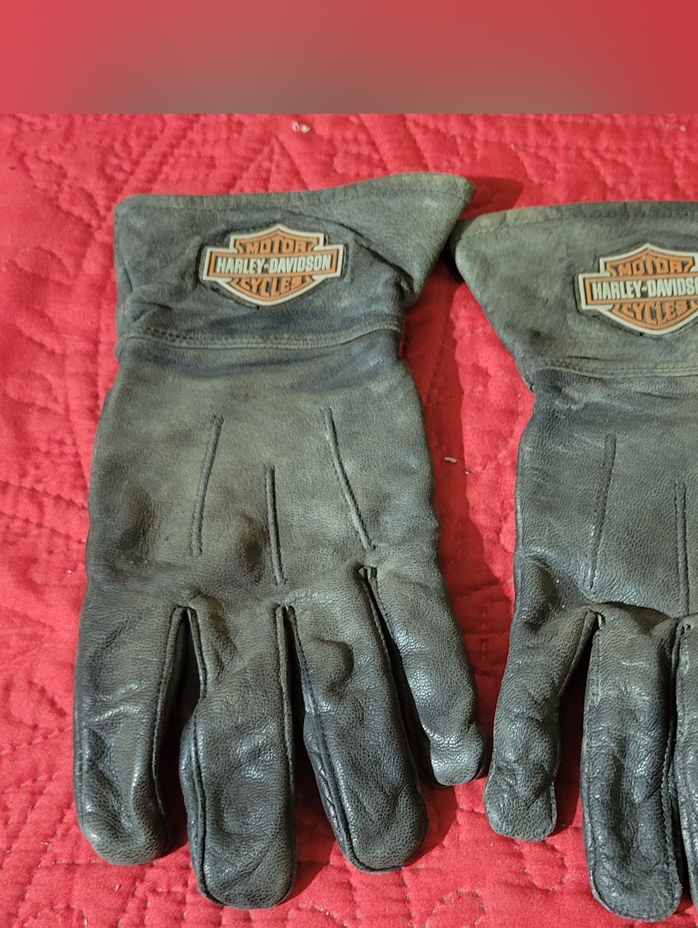 Harley-Davidson Black Leather Motorcycle Gloves with Shield Patch
